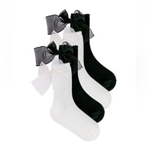 🧦NWT Bordeaux Sock Set in Cloud & Noir🧦